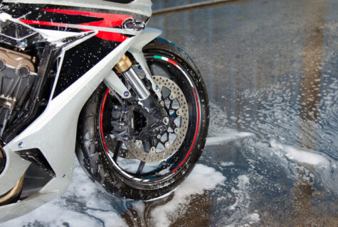 Cleaning The Motorbike At The Car Wash Shop 2023 11 27 05 32 12 Utc 475x320